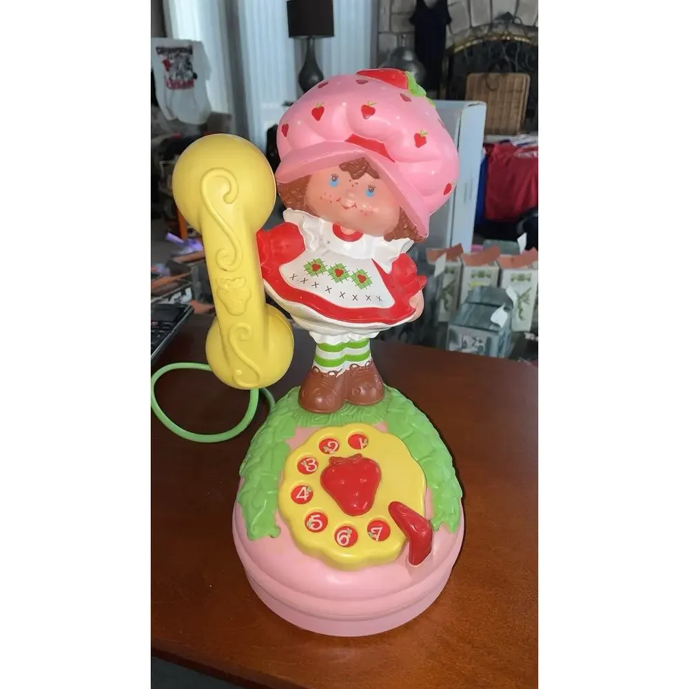 Very Rare Vintage Strawberry Shortcake Play Toy Phone – 1984 – Retro Rotary Dial